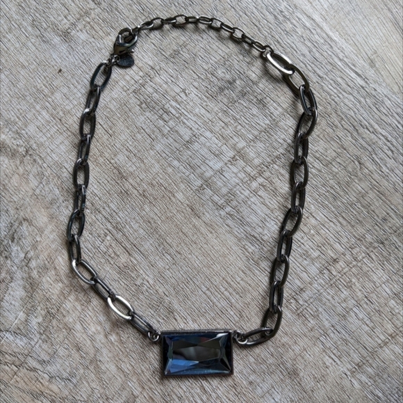 Lia Sophia blue gemstone necklace - like new - Picture 4 of 5